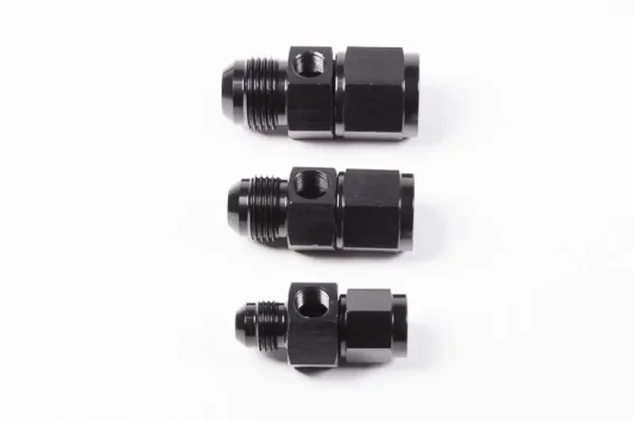 Radium Engineering 10AN en línea a conector hembra 1/8NPT